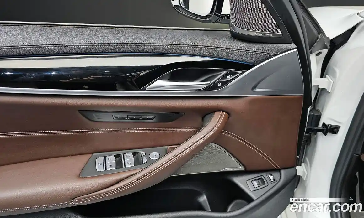 BMW 5-Series 2021 2.0 Автомат в Москве № 159146, фото 17