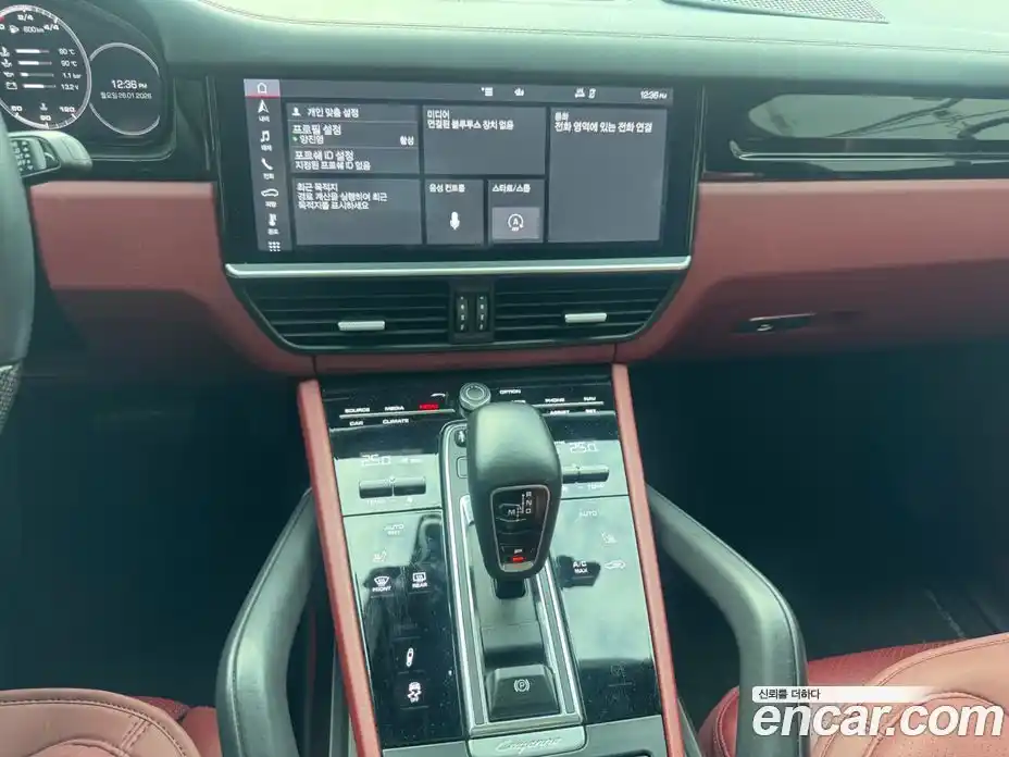 Porsche Cayenne 2020 3.0 Автомат в Москве № 160664, фото 13