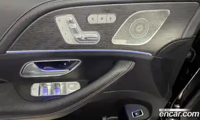Mercedes-Benz GLE-Class 2023 3.0 Автомат в Москве № 160834, миниатюра 9
