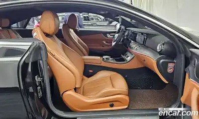 Mercedes-Benz E-Class 2019 1.9 Автомат в Москве № 161090, миниатюра 11