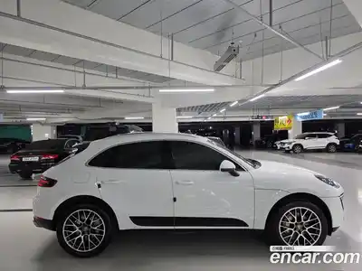 Porsche Macan 2017 3.0 Автомат в Москве № 161279, миниатюра 3