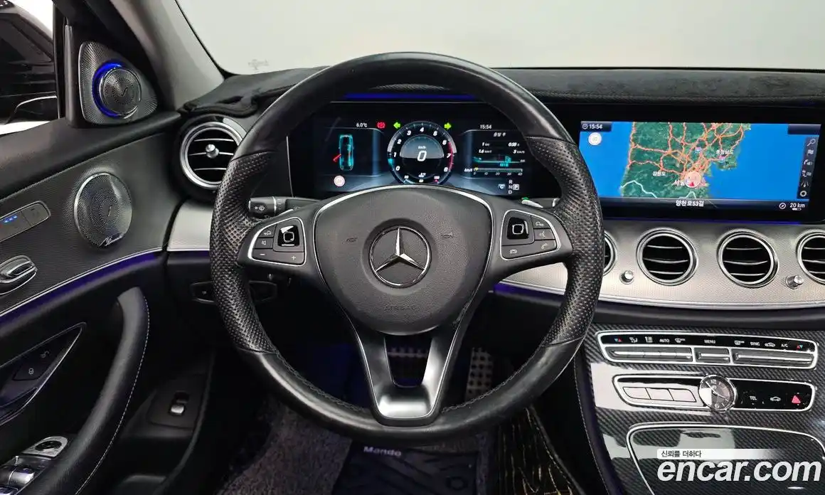 Mercedes-Benz E-Class 2017 2.0 Автомат в Москве № 161872, фото 13