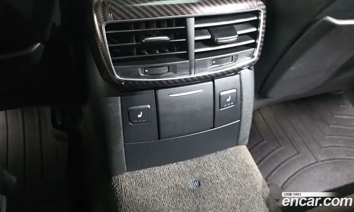 Audi A8 2011 4.2 Автомат в Москве № 163913, фото 16