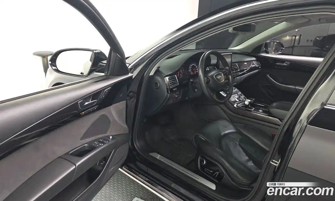 Audi A8 2011 4.2 Автомат в Москве № 163913, фото 17