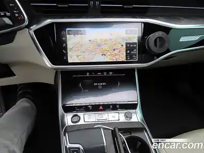 Audi A6 2023 2.0 Автомат в Москве № 164046, миниатюра 12