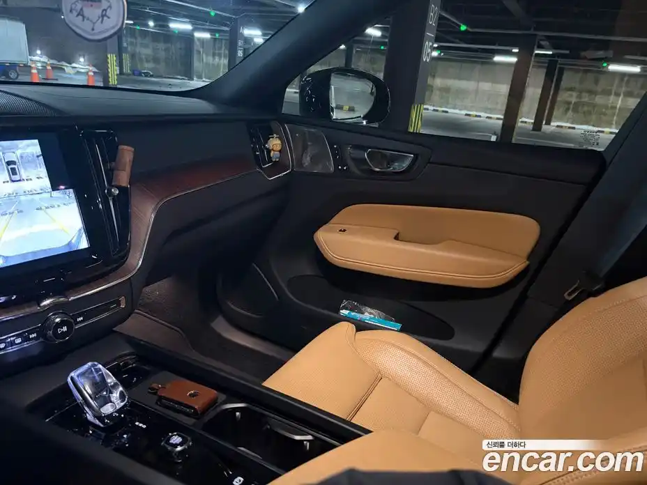 Volvo XC60 2024 2.0 Автомат в Москве № 164753, фото 20