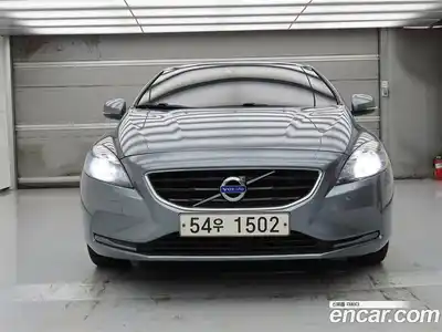 Volvo V40 2015 1.6 Автомат в Москве № 164825, миниатюра 2