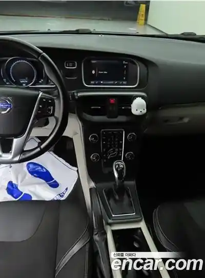 Volvo V40 2015 1.6 Автомат в Москве № 164825, миниатюра 7