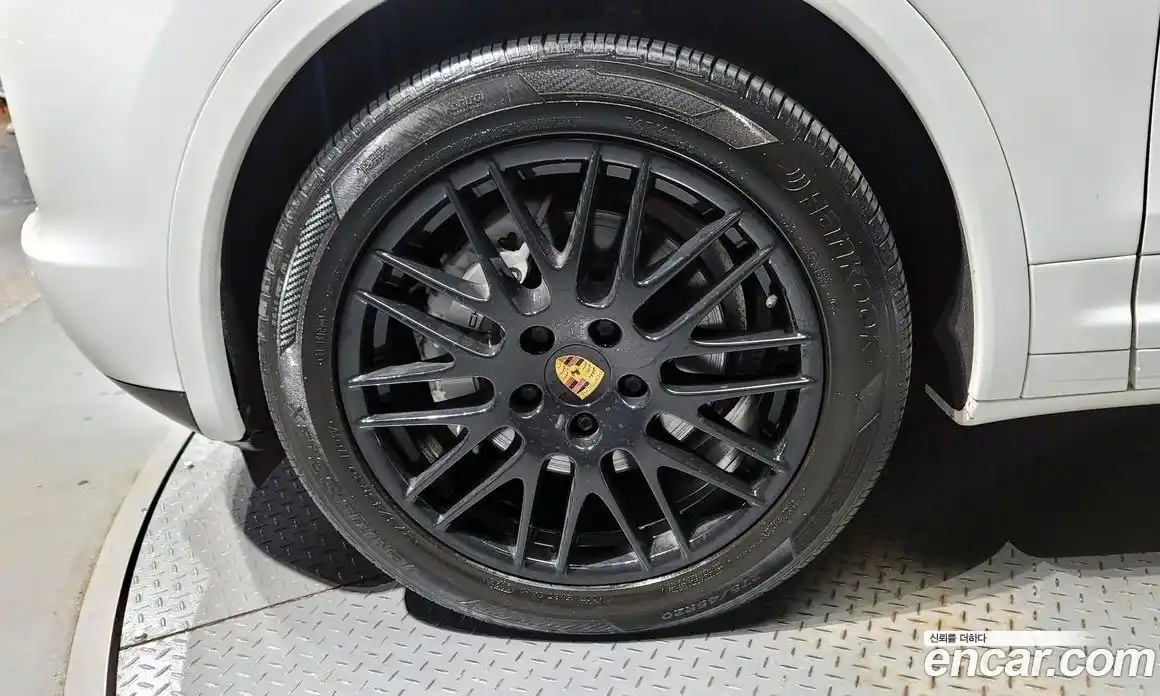 Porsche Cayenne 2012 3.0 Автомат в Москве № 165689, фото 19