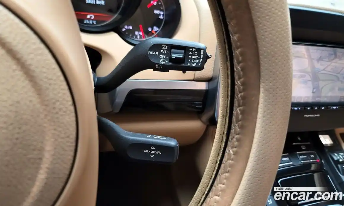 Porsche Cayenne 2012 3.0 Автомат в Москве № 165689, фото 7