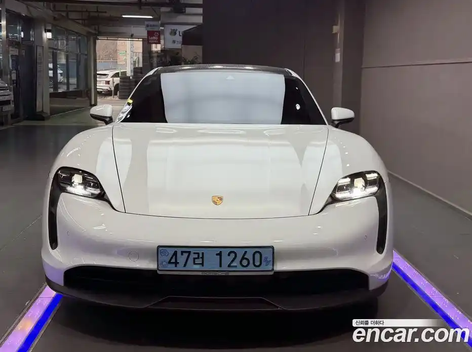 Porsche Taycan 2021 Автомат в Москве № 165776, фото 3