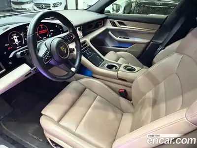 Porsche Taycan 2021 Автомат в Москве № 165776, миниатюра 9