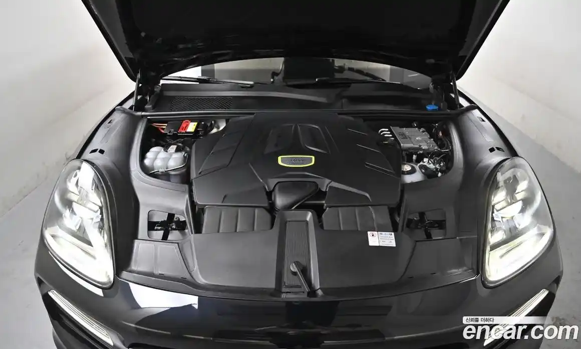 Porsche Cayenne 2020 3.0 Автомат в Москве № 165786, фото 6