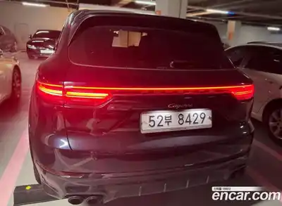 Porsche Cayenne 2019 3.0 Автомат в Москве № 165841, миниатюра 2
