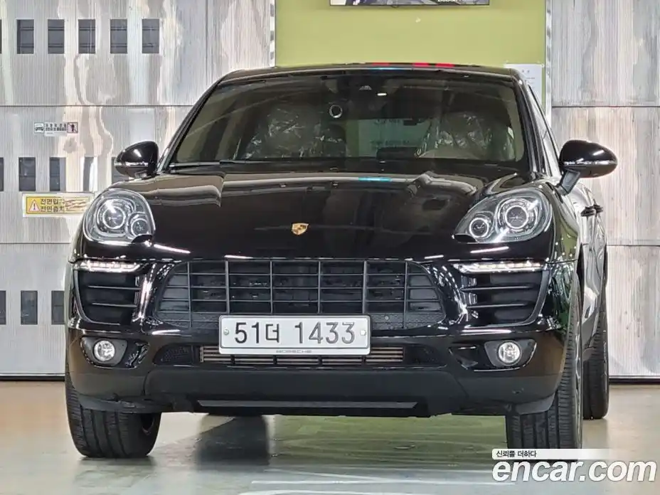 Porsche Macan 2017 3.0 Автомат в Москве № 165911, фото 1