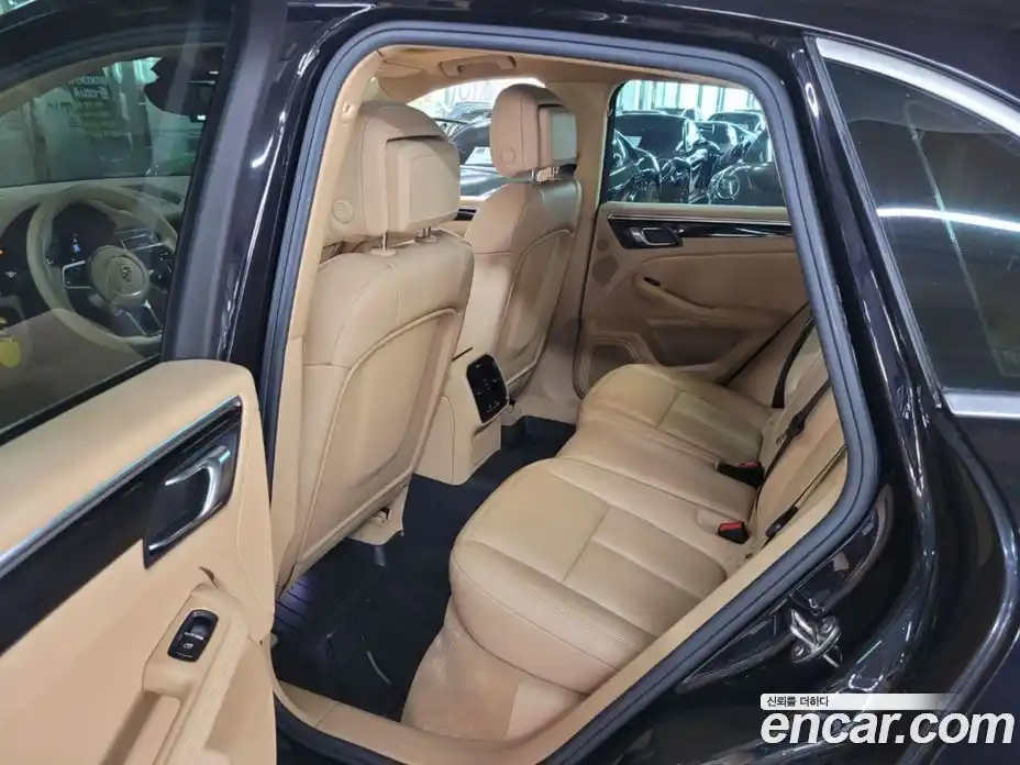 Porsche Macan 2017 3.0 Автомат в Москве № 165911, фото 11