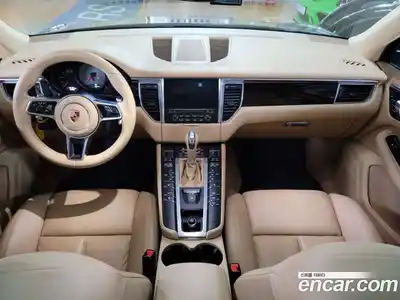 Porsche Macan 2017 3.0 Автомат в Москве № 165911, миниатюра 7