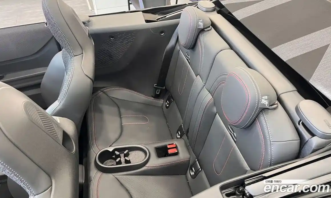 Mini Cooper Convertible 2025 2.0 Автомат в Москве № 167387, фото 17