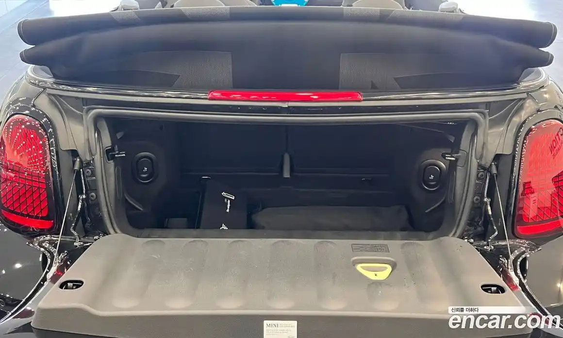 Mini Cooper Convertible 2025 2.0 Автомат в Москве № 167387, фото 20