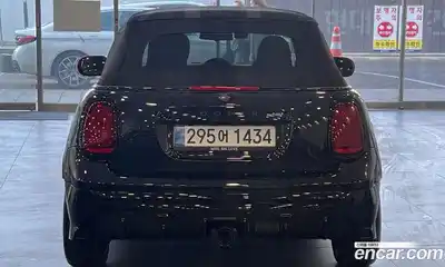 Mini Cooper Convertible 2025 2.0 Автомат в Москве № 167387, миниатюра 4