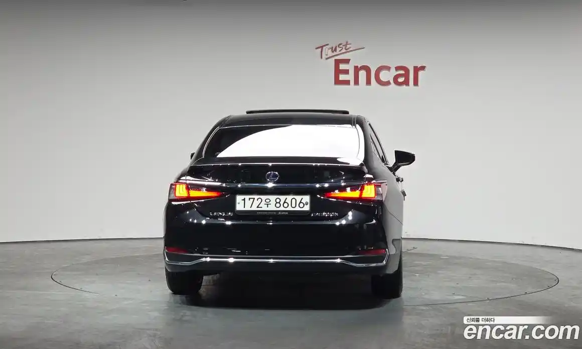 Lexus ES 2021 2.5 Автомат в Москве № 168087, фото 11