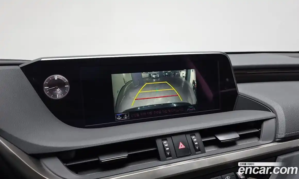 Lexus ES 2021 2.5 Автомат в Москве № 168087, фото 13