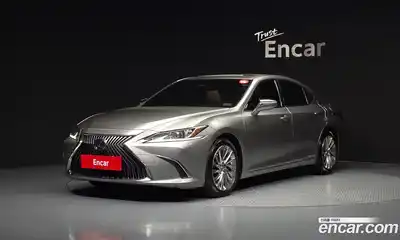 Lexus ES 2020 2.5 Автомат в Москве № 168173, миниатюра 12