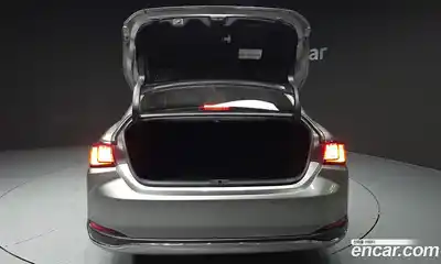 Lexus ES 2020 2.5 Автомат в Москве № 168173, миниатюра 3