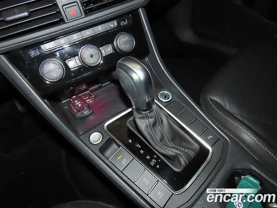 Volkswagen Jetta 2021 1.4 Автомат в Москве № 169181, фото 11