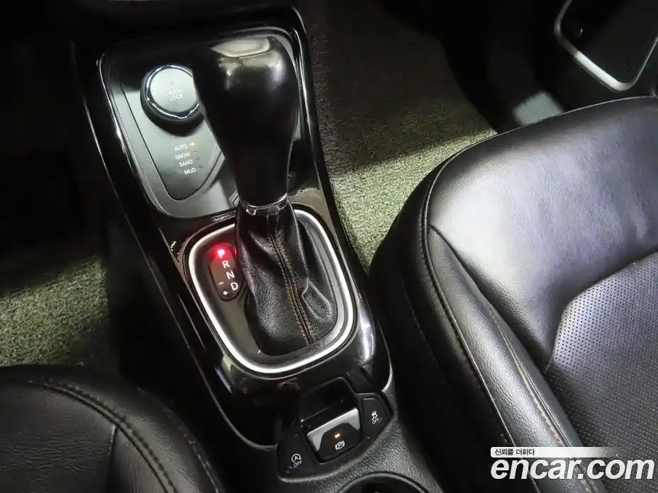 Jeep Compass 2019 2.4 Автомат в Москве № 169660, фото 13