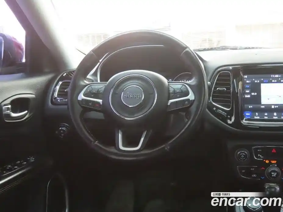 Jeep Compass 2019 2.4 Автомат в Москве № 169660, фото 17
