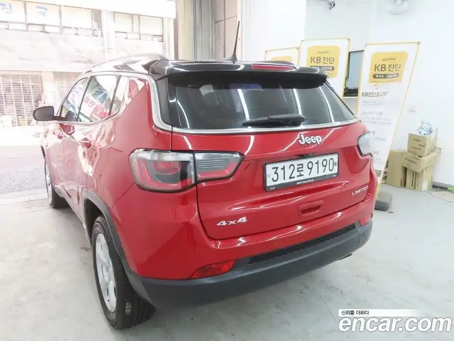 Jeep Compass 2019 2.4 Автомат в Москве № 169660, фото 4