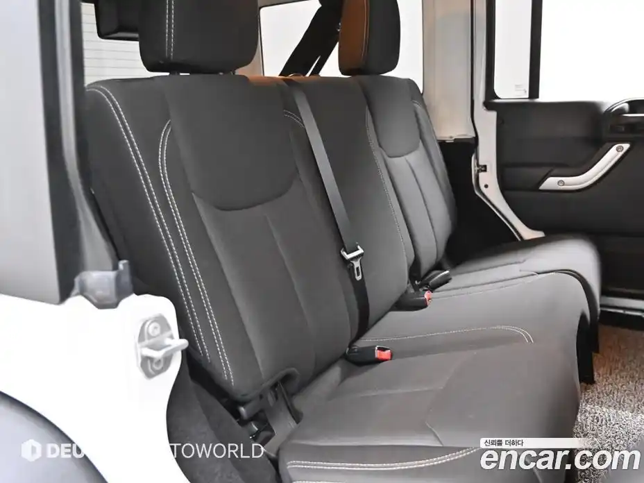 Jeep Wrangler 2016 3.6 Автомат в Москве № 170062, фото 12