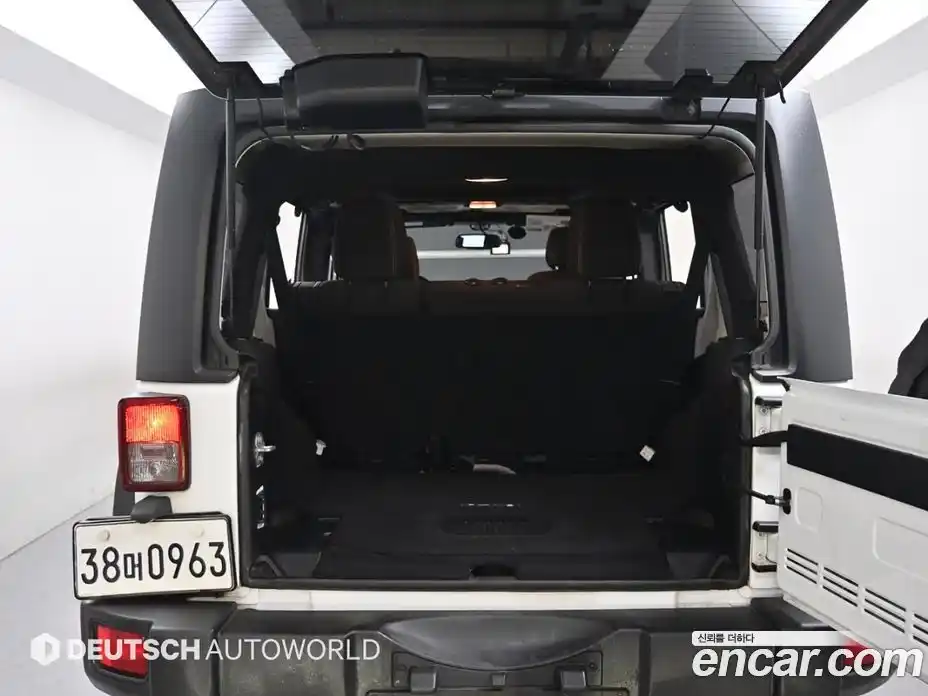 Jeep Wrangler 2016 3.6 Автомат в Москве № 170062, фото 20