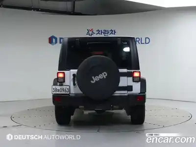 Jeep Wrangler 2016 3.6 Автомат в Москве № 170062, миниатюра 4