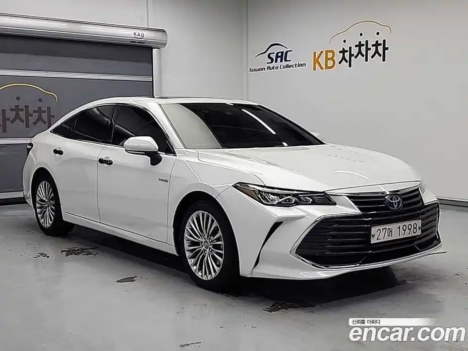 Toyota Avalon 2019 2.5 Автомат в Москве № 170355, фото 4
