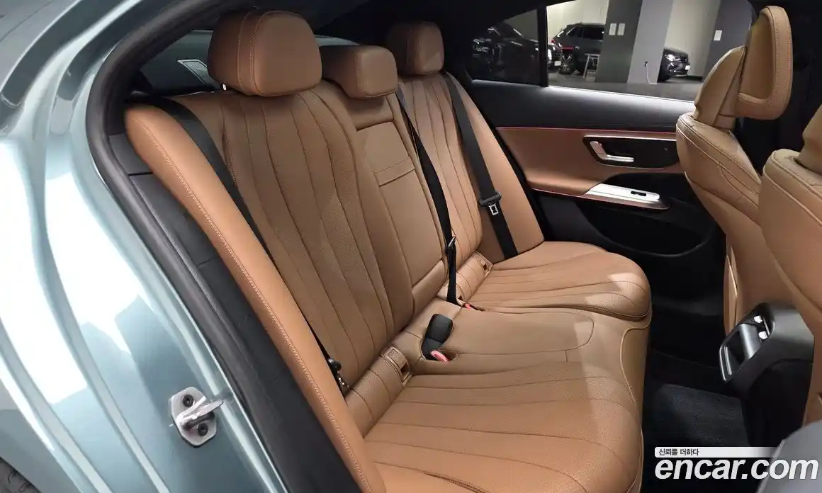 Mercedes-Benz E-Class 2025 2.0 Автомат в Москве № 173356, фото 11