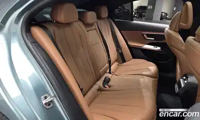 Mercedes-Benz E-Class 2025 2.0 Автомат в Москве № 173356, миниатюра 11