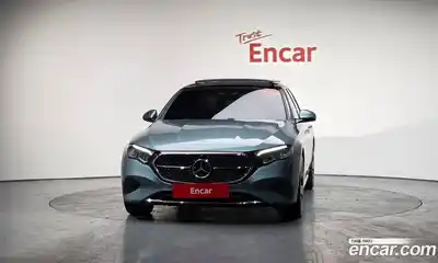 Mercedes-Benz E-Class 2025 2.0 Автомат в Москве № 173356, миниатюра 2