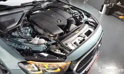 Mercedes-Benz E-Class 2025 2.0 Автомат в Москве № 173356, миниатюра 5