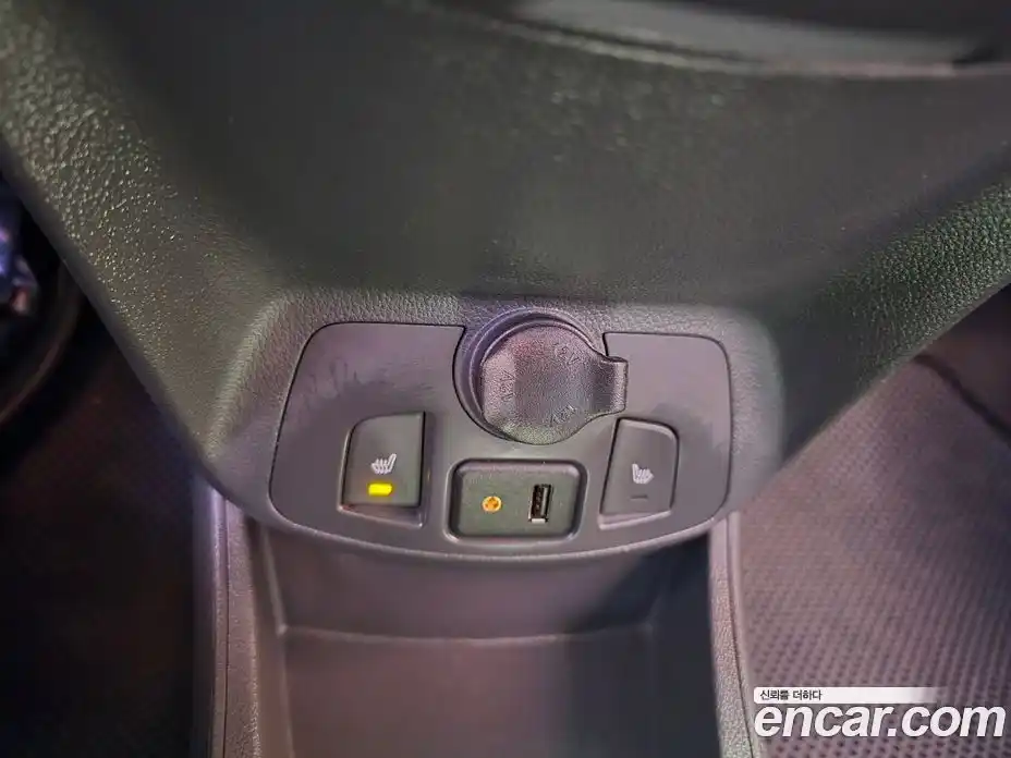 Chevrolet Spark 2015 1.0 Автомат в Москве № 175731, фото 20