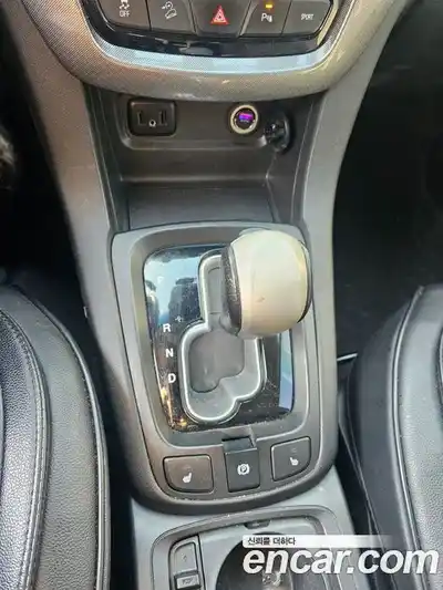 Chevrolet Captiva 2016 2.0 Автомат в Москве № 176114, миниатюра 9