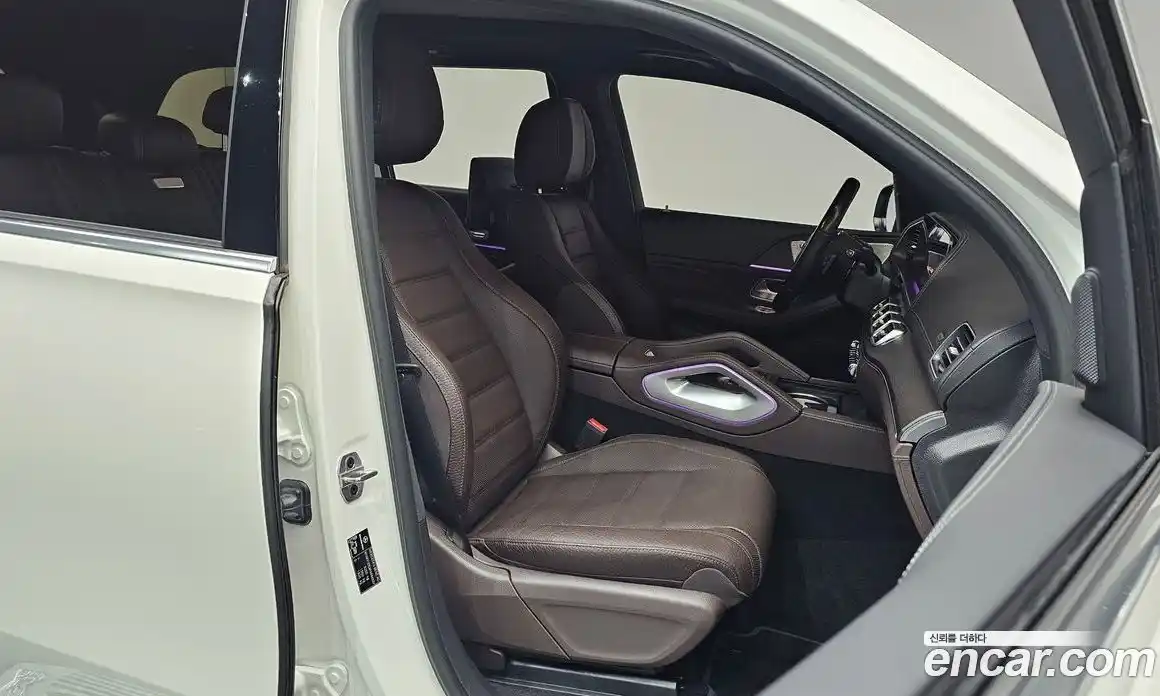 Mercedes-Benz GLS-Class 2023 2.9 Автомат в Москве № 177350, фото 1