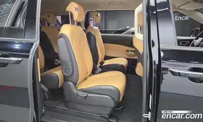 Kia Canival 2023 3.5 Автомат в Москве № 18457, миниатюра 11