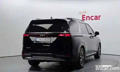 Kia Canival 2023 3.5 Автомат в Москве № 18457, миниатюра 6