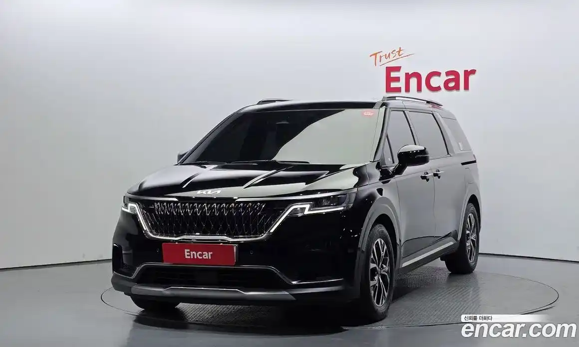 Kia Canival 2023 3.5 Автомат в Москве № 18457, фото 7