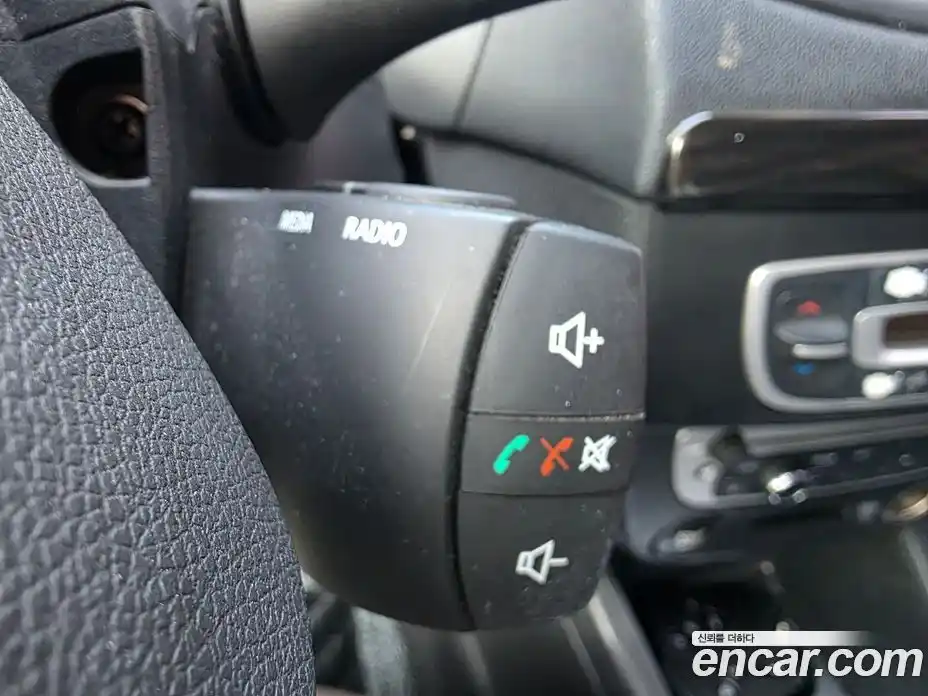 Renault SM3 2013 1.6 Автомат в Москве № 186523, фото 14