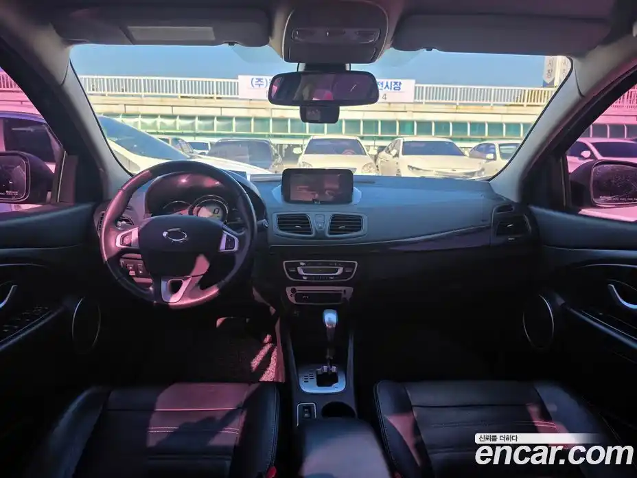 Renault SM3 2013 1.6 Автомат в Москве № 186523, фото 7