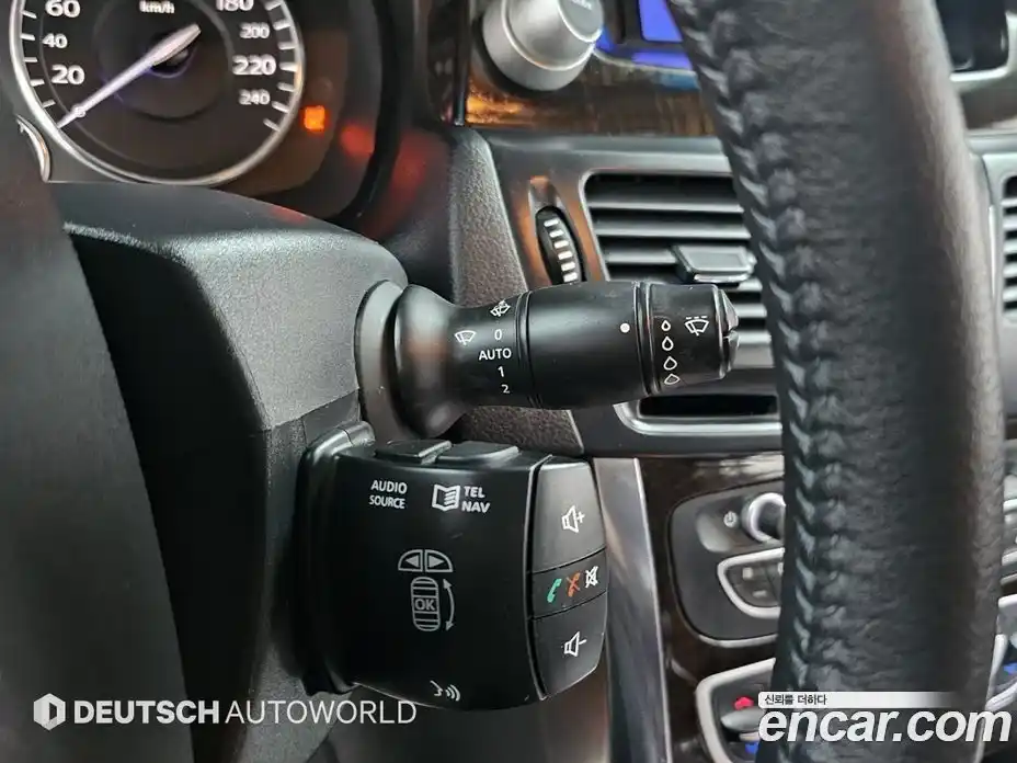 Renault SM5 2012 2.0 Автомат в Москве № 186562, фото 17