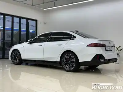 BMW 5-Series 2024 2.0 Автомат в Москве № 187948, миниатюра 2